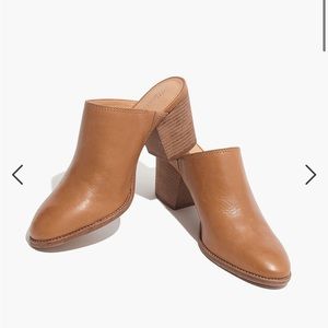 Gently worn Madewell Harper natural saddle leather mule  2 1/2” heel